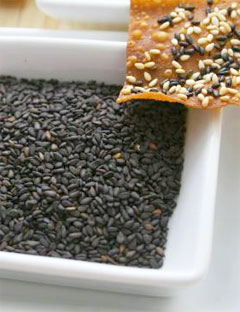 Black Sesame Seeds: Ancient Women Source to Prolong Youth and Beauty