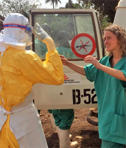 Ebola: Complete Information on Sources, Symptoms, Diagnosis and Treatment