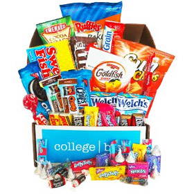 Classic Snacks Care Package, snack gift, college assortment variety pack bundle (25 Count)