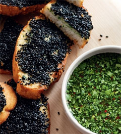 Black Sesame Seeds: Ancient Women Source to Prolong Youth and Beauty