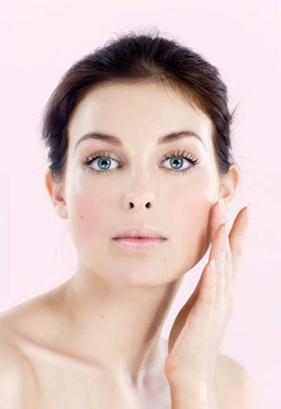 Mesotherapy - skin vitamin injections - Top 10 Beauty Treatments done by Celebrities Before the Oscars Mesotherapy - skin vitamin injections - Top 10 Beauty Treatments done by Celebrities Before the Oscars