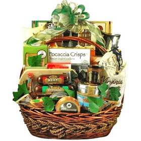 Classic Gourmet Food & Snack Basket by GiftBasket