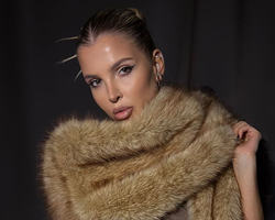 Alena Mills
