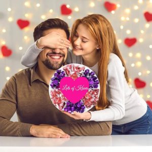 VALENTINE'S DAY CANDY GIFT BASKET