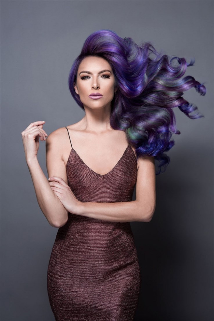 Jazz Up Your Hair With "Oil Slick" Effect - Women Fitness