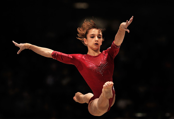 Viktoria Komova - Top 10 Most Flexible Women Gymnasts' Inspiring Life ...