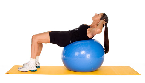 Crunch on exercise ball