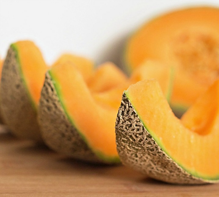 MULBERRY MUSKMELON WEDGE