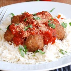 Spicy Meatballs With Red Rice