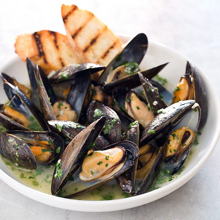 Steamed Mussels Women Fitness