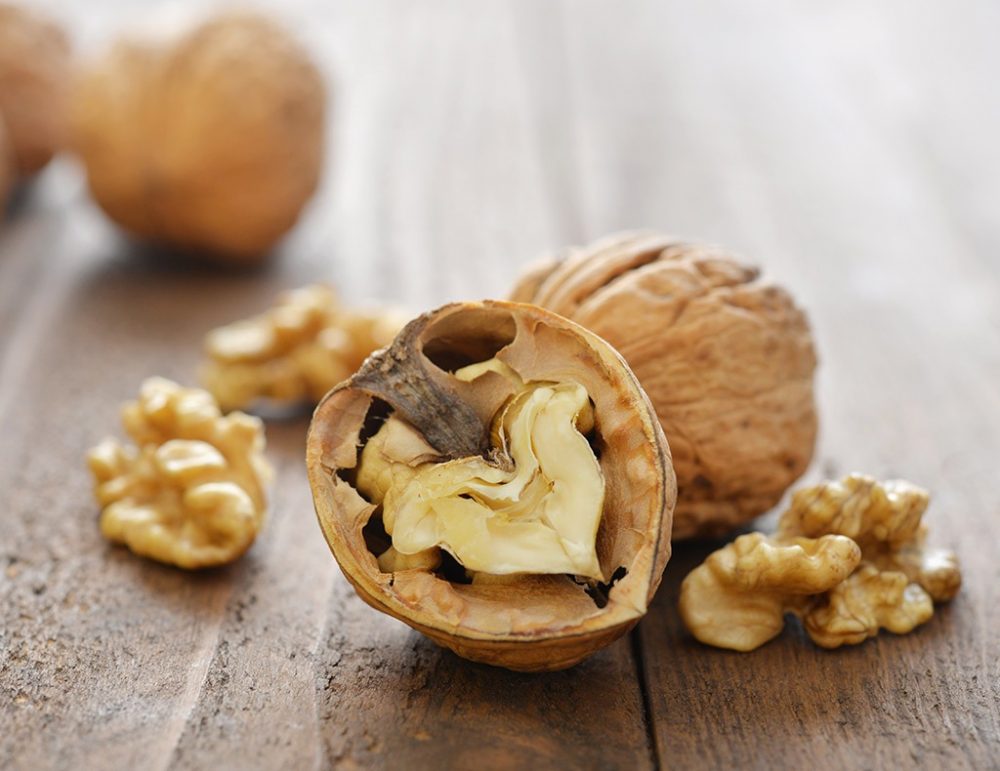 Walnuts: A Must to Shed Those Extra Inches