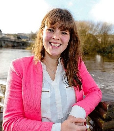 Lizzie Kelly, British jockey