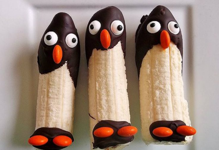 Sledding Penguins Frozen Banana Snack