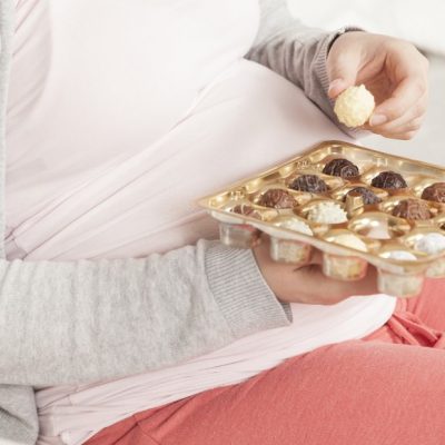 Pregnant moms and their offspring should limit added sugars