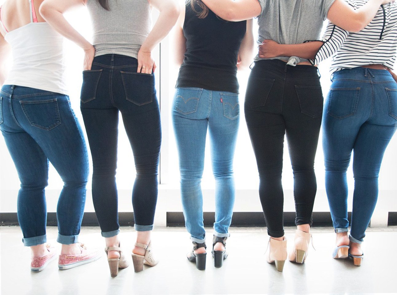 Top 10 to a Perfect Pair of Jeans - Women Fitness