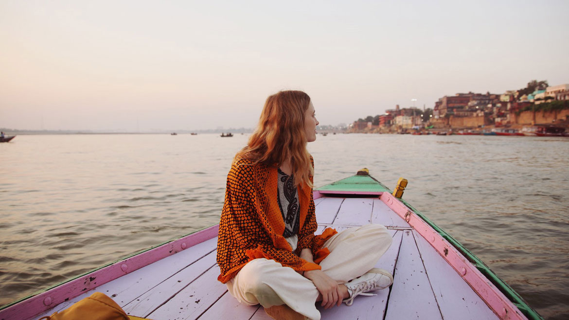 woman travel blog india