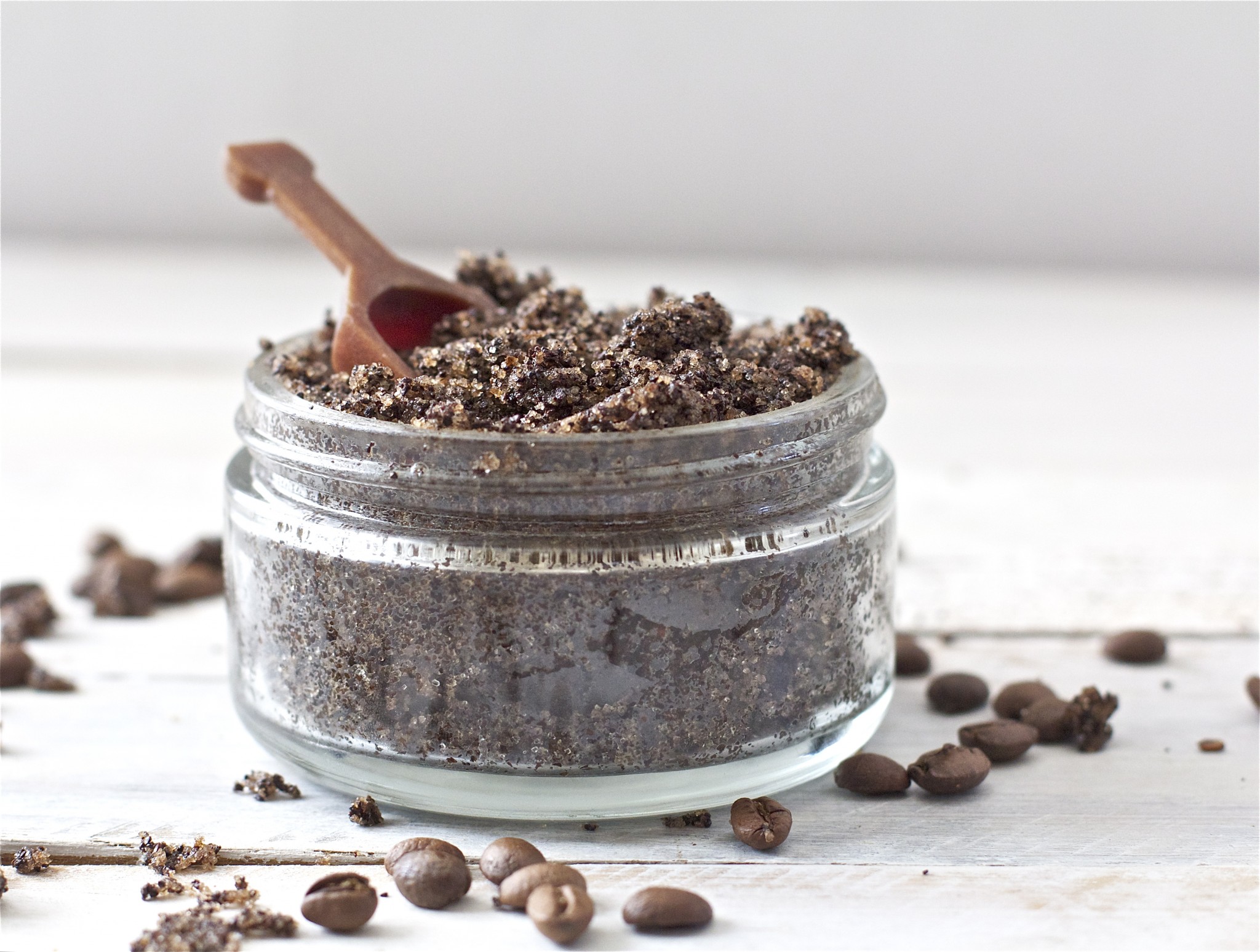 5 Home Made Face & Body Scrub Women Fitness