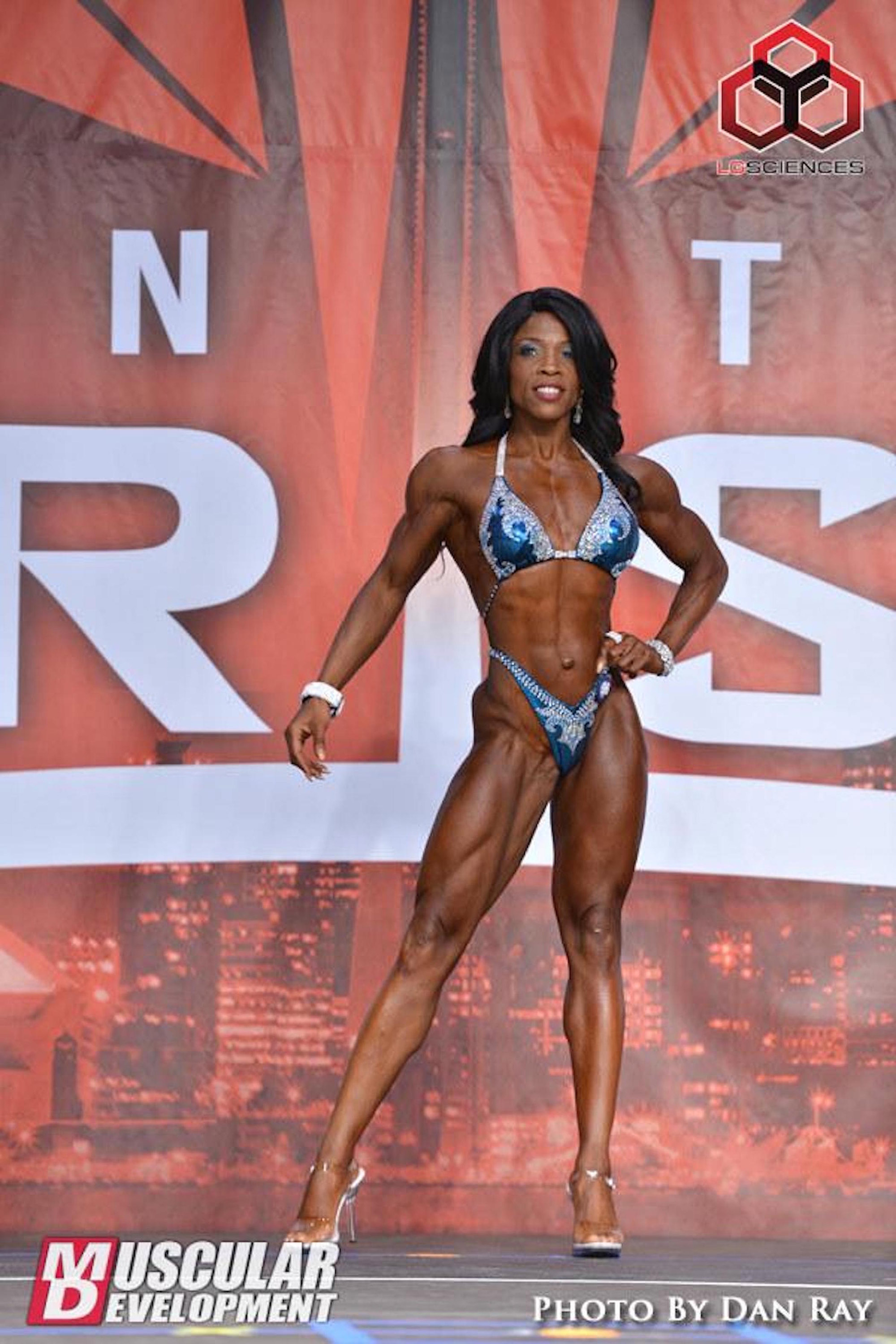 IFBB Figure Pro Mayla Ash