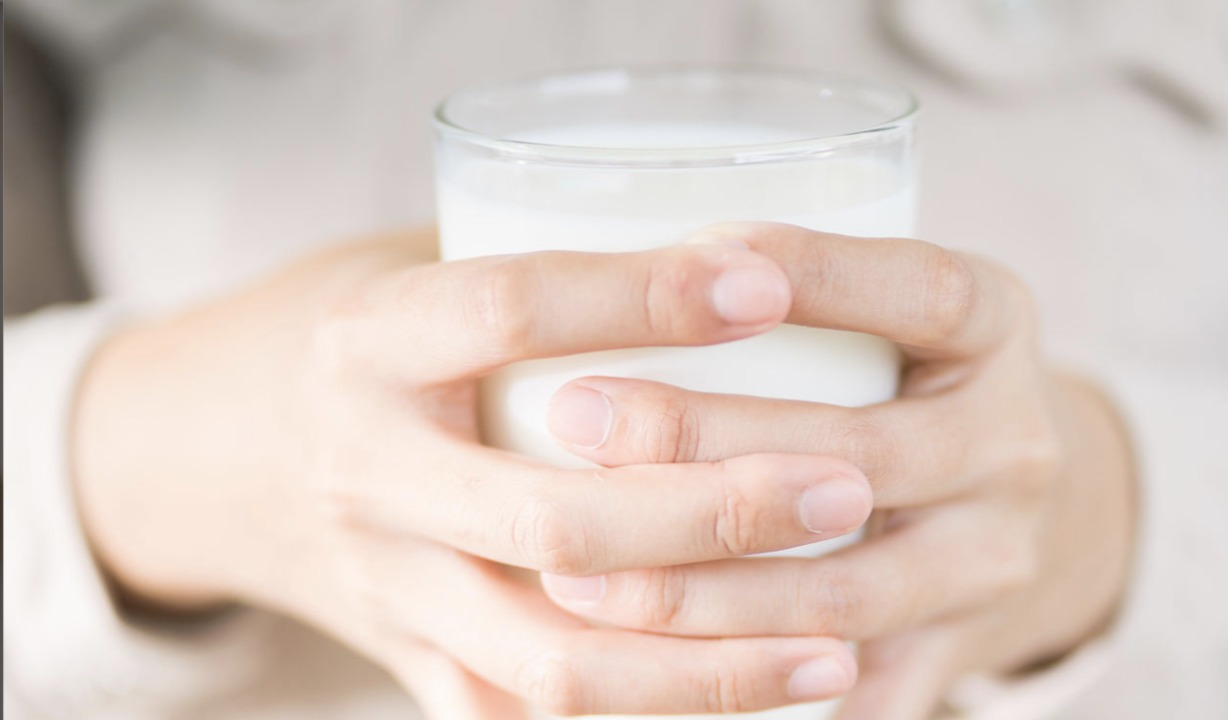 New study associates intake of dairy milk with greater risk of breast cancer
