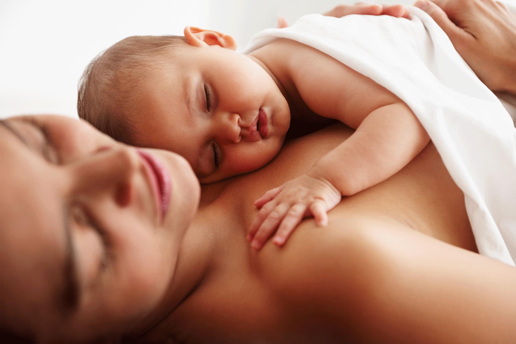 Skin-to-skin 'kangaroo care' shows important benefits for premature babies  - Women Fitness