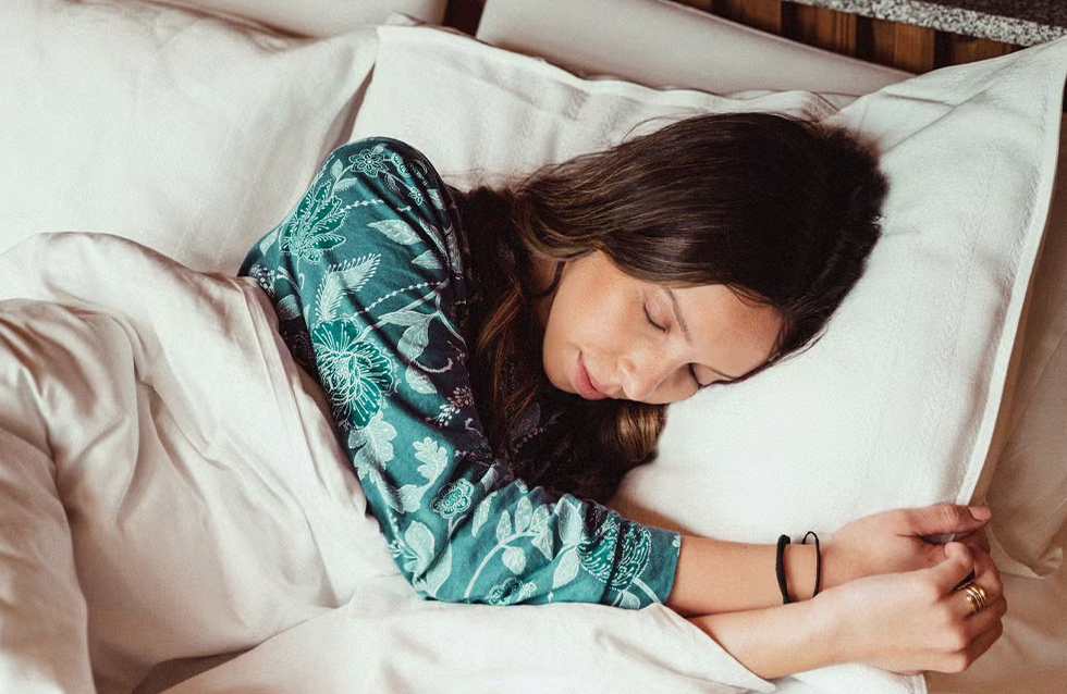 Your bedroom glow might be quietly damaging your heart