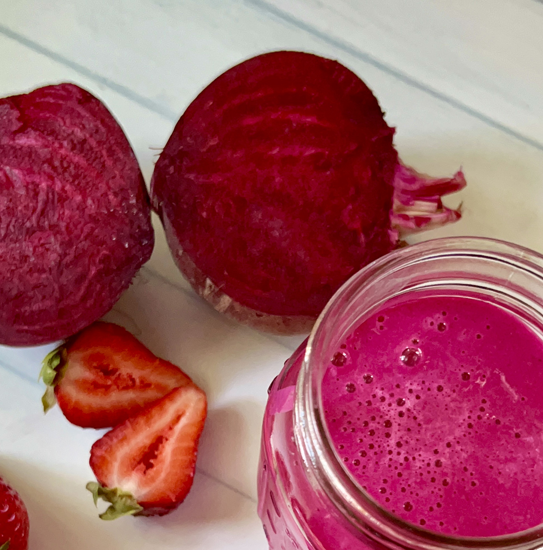 Beet Strawberry smoothie