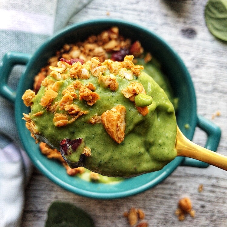 Thick Avocado Smoothie Bowl