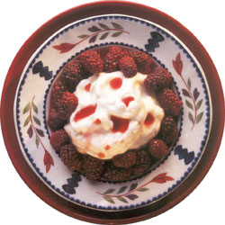 Apple Foam With Blackberries
